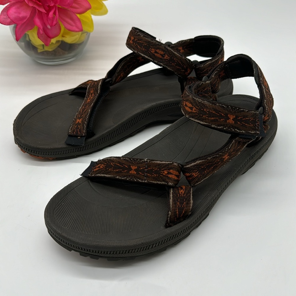 Teva Brown Orange Hiking Sandal Size 7 KET5907D